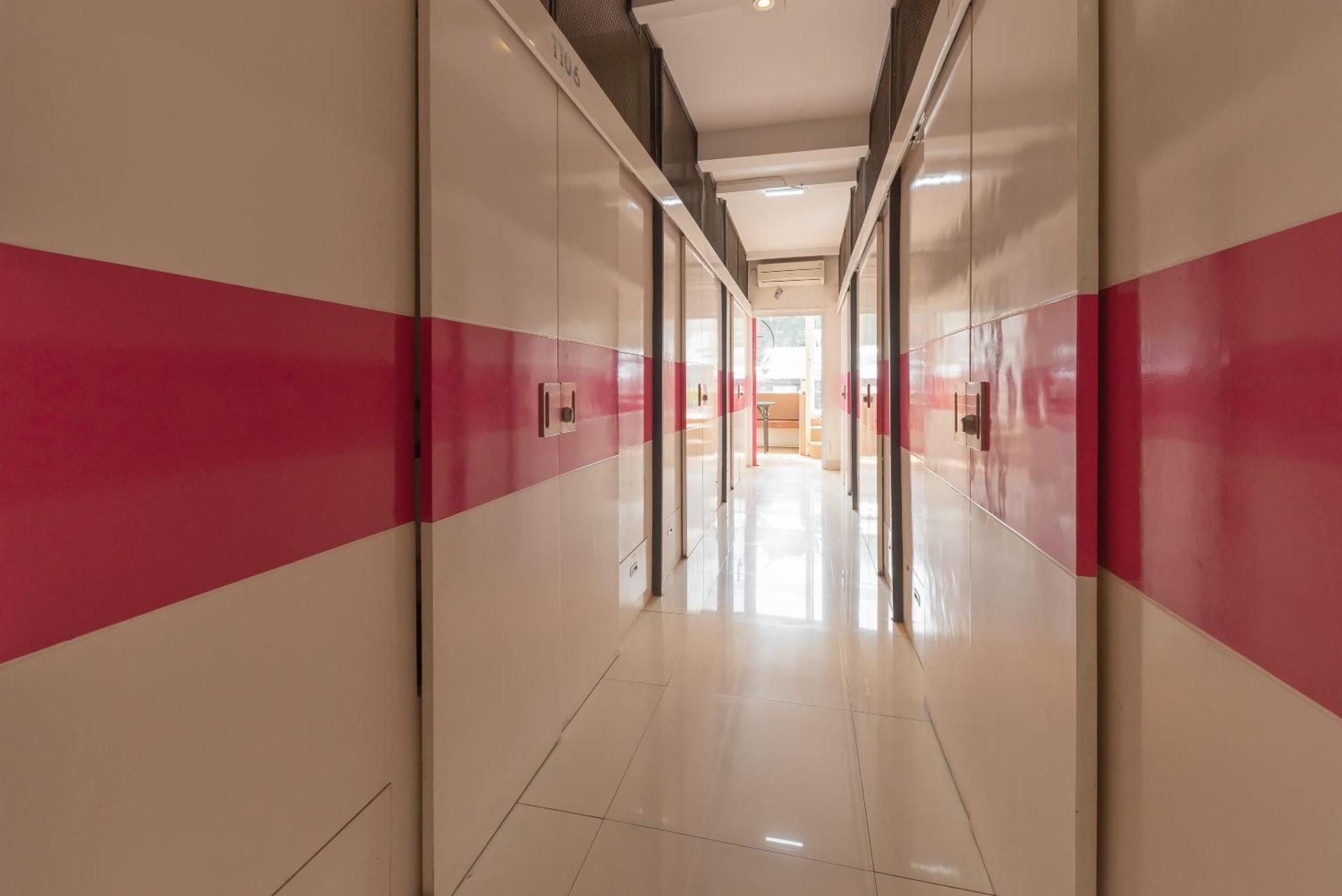 Reddoorz Hostel At Kiara Cozy Kircon باندونج المظهر الخارجي الصورة