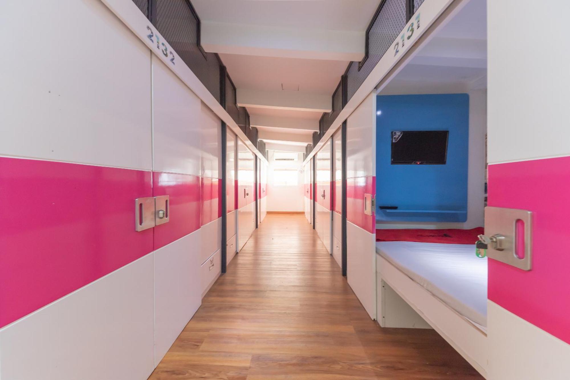 Reddoorz Hostel At Kiara Cozy Kircon باندونج المظهر الخارجي الصورة